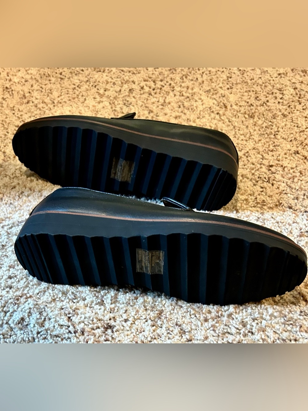 Aldo Black Leather Slip-On Shoes with Brown Trim LIKE NEW women’s size 10 - Picture 6 of 6